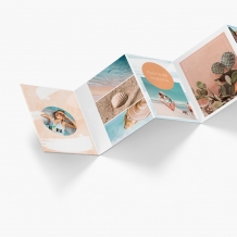 Leporelo z fotografií, School is cool